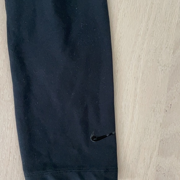 Nike dri fit workout leggings - Picture 2 of 5